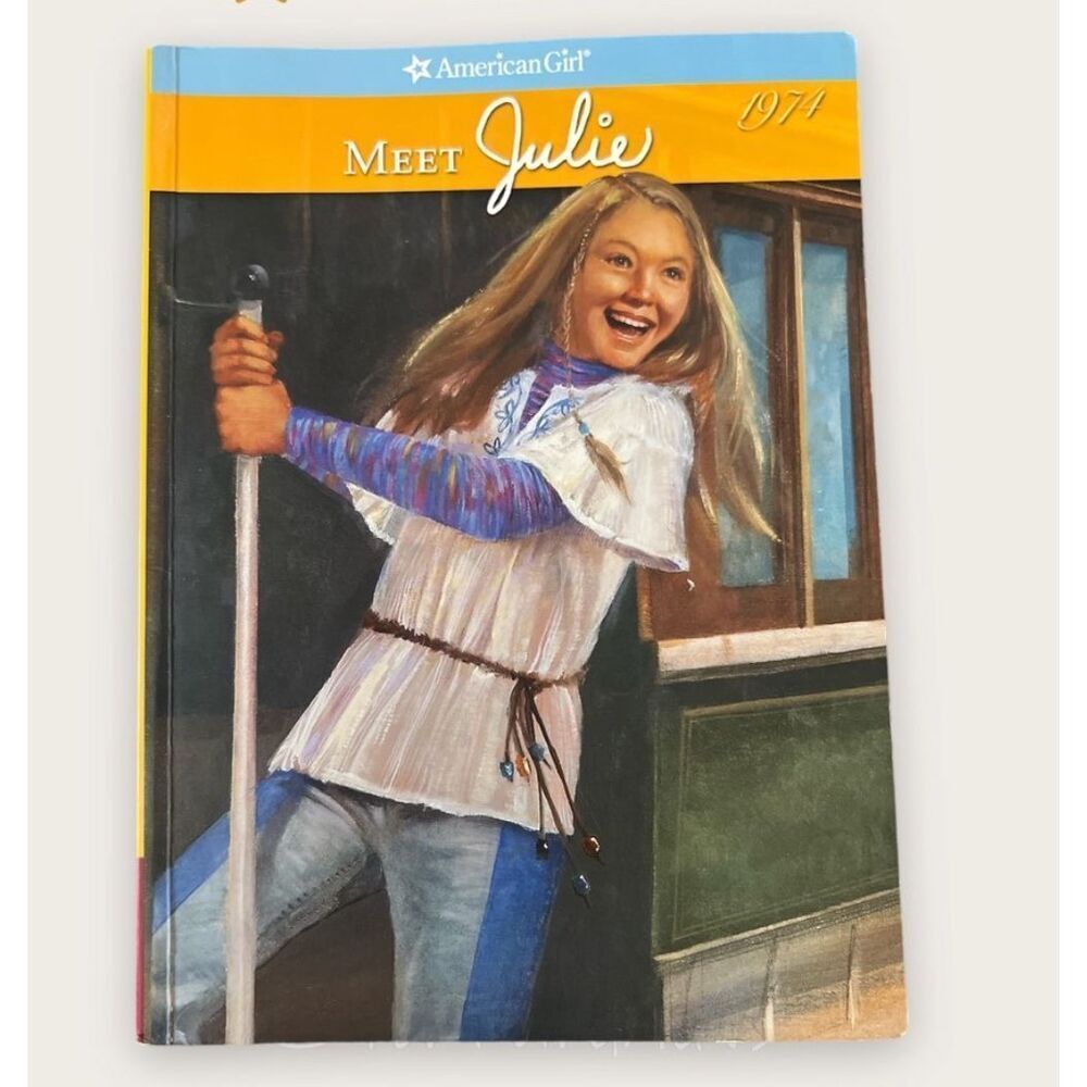 American Girl | Meet Julie | Book 1
